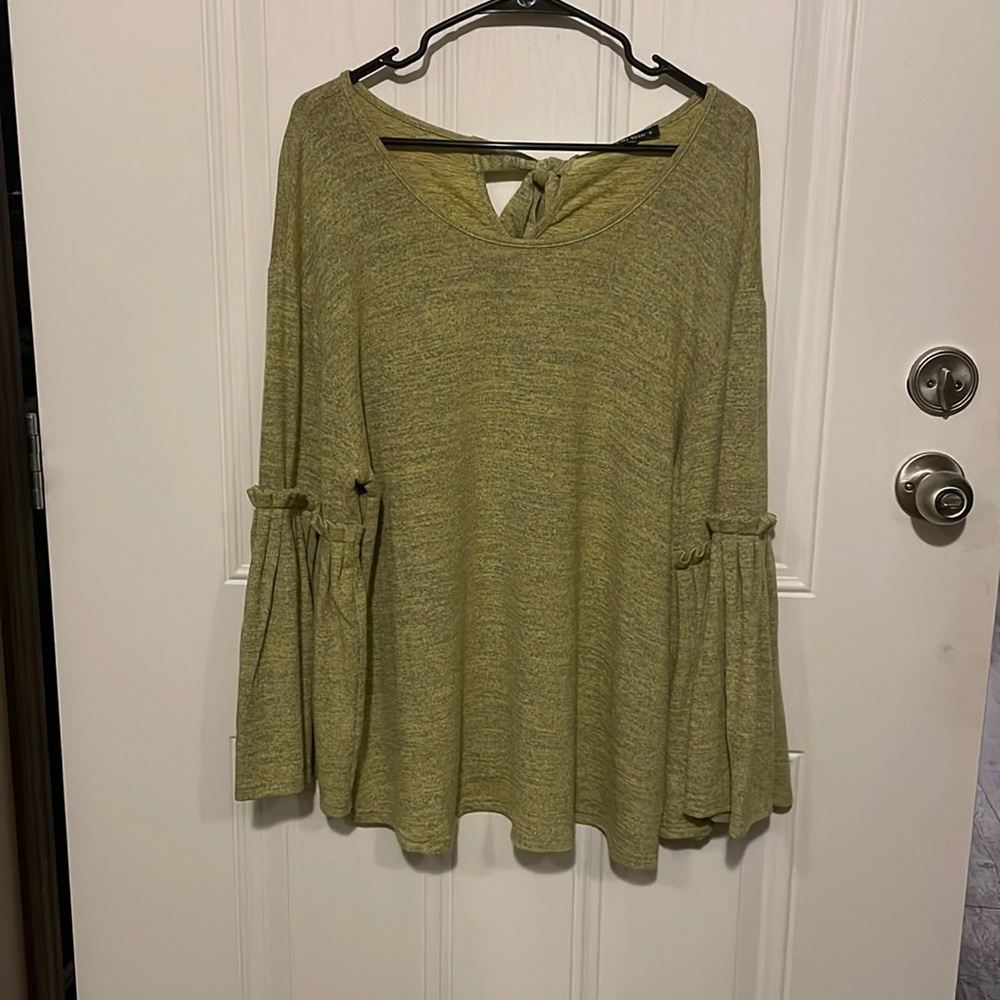 Sweater top
